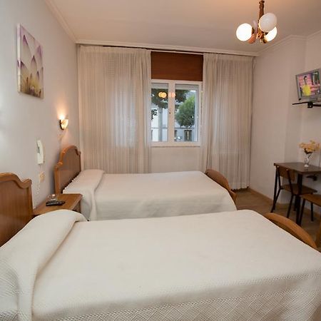 Hotel Venezuela Vilalba Extérieur photo