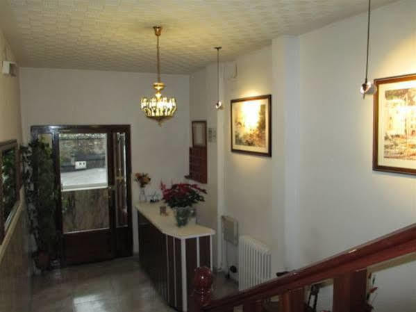 Hotel Venezuela Vilalba Extérieur photo