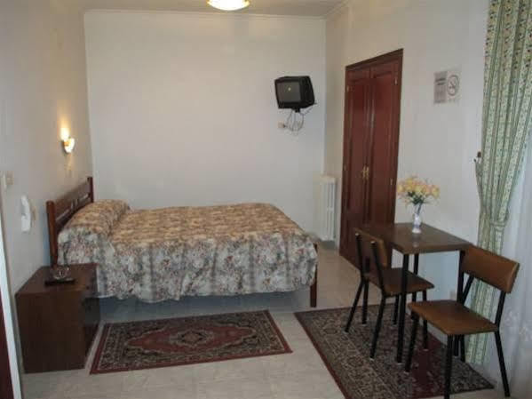 Hotel Venezuela Vilalba Extérieur photo